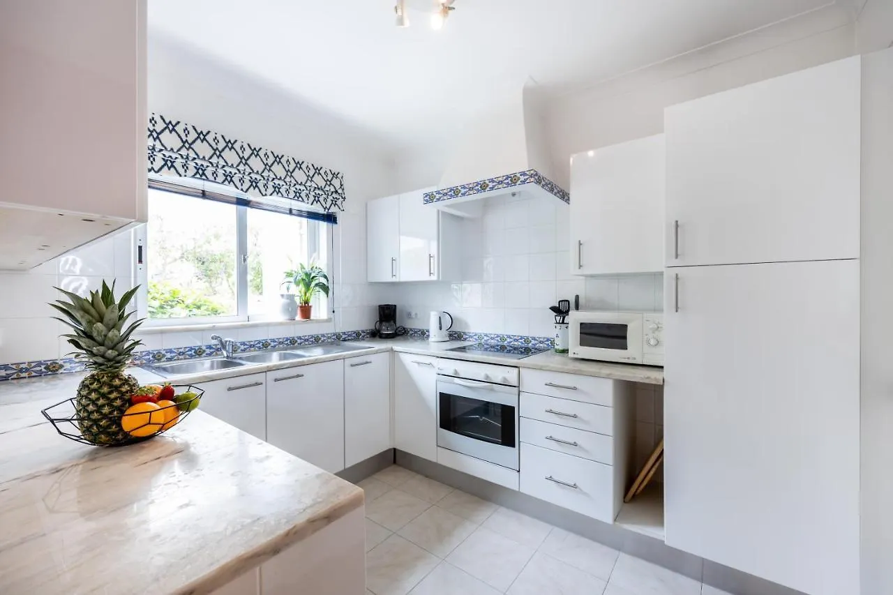 Townhouse Da Amarela Villa Budens Feriehus